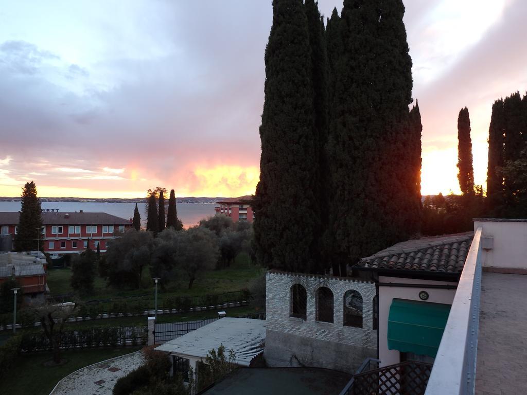 Hotel Meridiana Sirmione Eksteriør billede