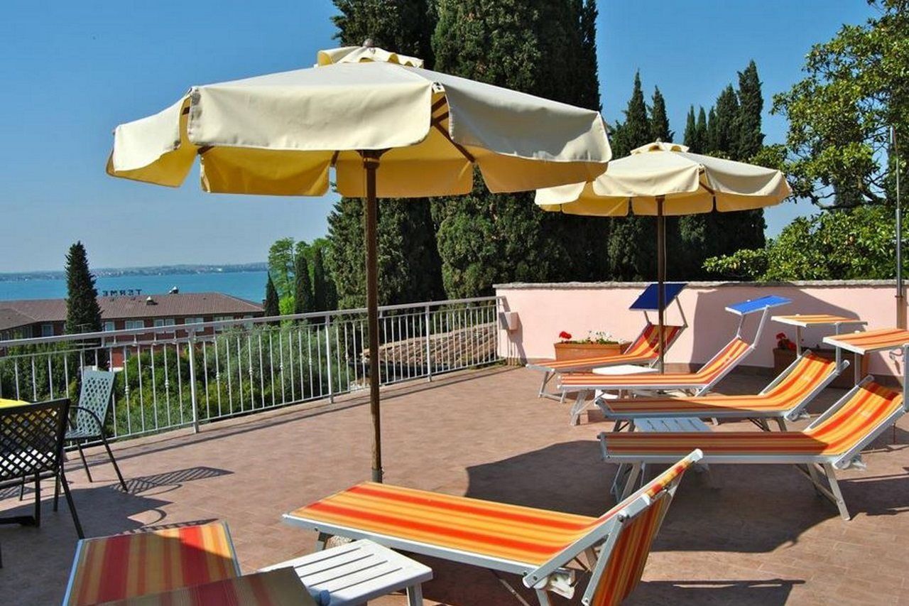 Hotel Meridiana Sirmione Eksteriør billede